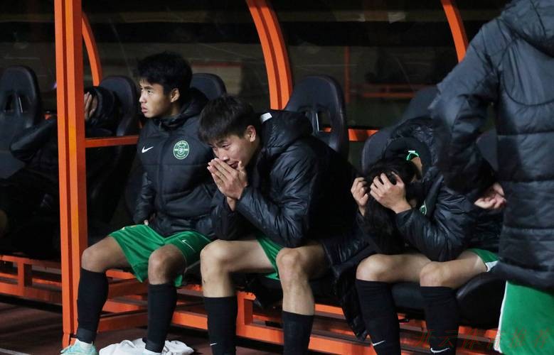 开云体育官方:卫冕U19中青赛 泰山青年军15天豪取双冠 开云体育官方:卫冕U19中青赛 泰山青年军15天豪取双冠