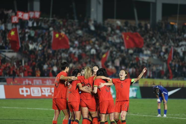 她们从大山里走出,奔向中国女足 她们从大山里走出,奔向中国女足